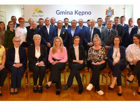 Zaświadczenia dla burmistrza i radnych