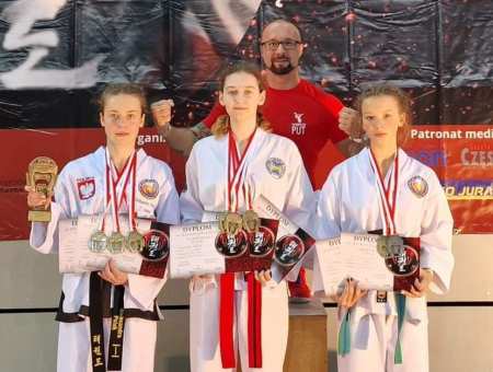 Grad medali i tytułów