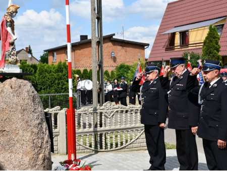 90 lat w służbie społecznej