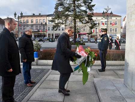 Oddali hołd powstańcom