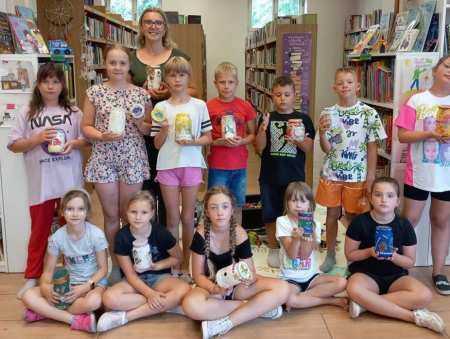 W bibliotece fajnie jest...