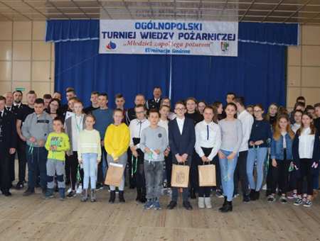 Młodzież z wiedzą pożarniczą