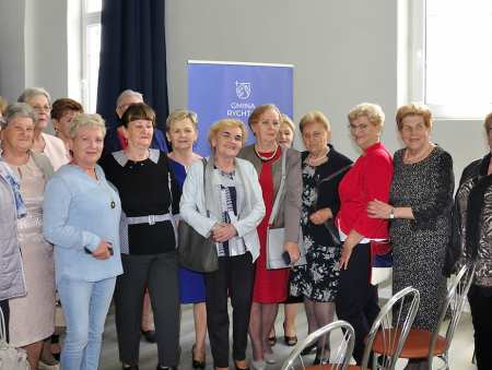 Aby seniorzy żyli lepiej
