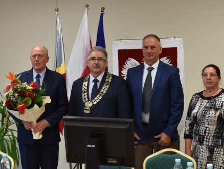 Wotum zaufania i absolutorium dla wójta