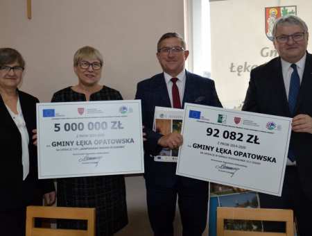 Dofinansowanie dla Centrum i kanalizacji