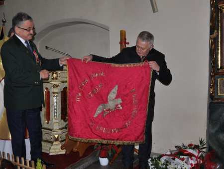 Historyczny sztandar „Sokoła”