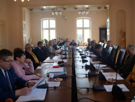 Niepełnosprawni będą mieli asystentów