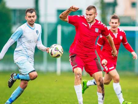 Victoria liderem na półmetku, Polonia spadła w tabeli
