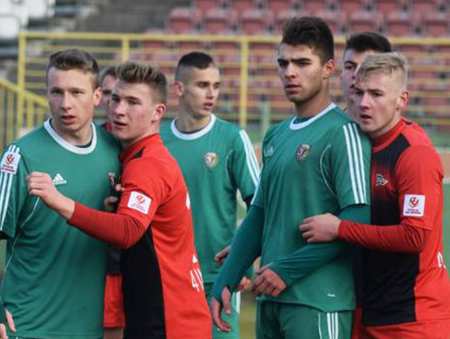 Pierwsze zimowe zakupy kępnian, obrońca Śląska wzmocni Polonię