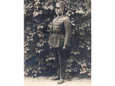 Deus, Honor, Patria. Bóg, Honor, Ojczyzna – część I