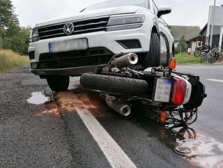Motocyklista zabrany do szpitala